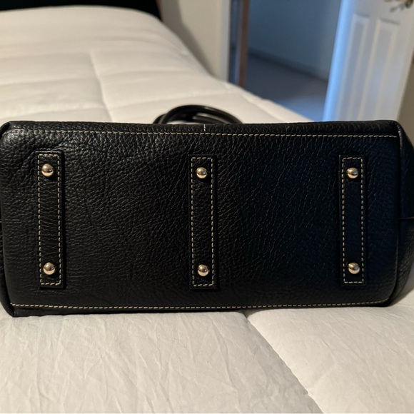 DOONEY & BOURKE BLACK BAG WITH SILVER HARDWARE - Picture 2 of 6